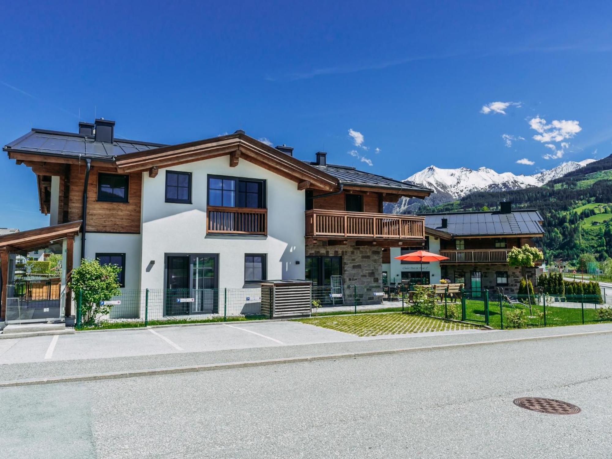 Tauern Lodge L ピーゼンドルフ エクステリア 写真